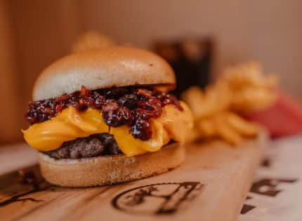 Pourquoi le cheddar ne fond pas ?